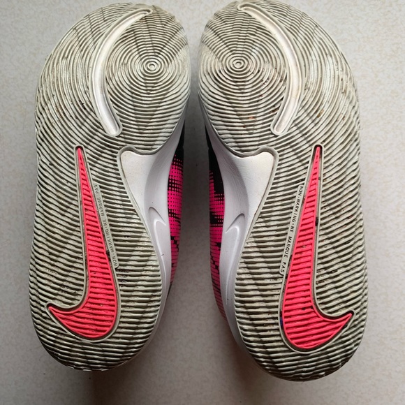 Nike Team Hustle Quick 2 - Picture 5 of 5